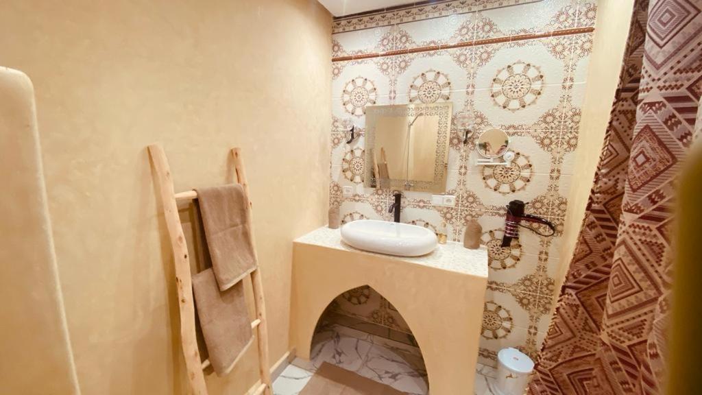 Riad & Spa Sous Le Soleil Chez Jerome Et Pamela Ch Marrakchi Marrakesh Eksteriør billede